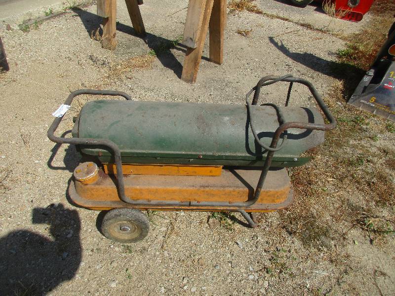 lot 22 image: Heater