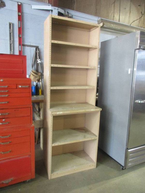 lot 353 image: Shelf