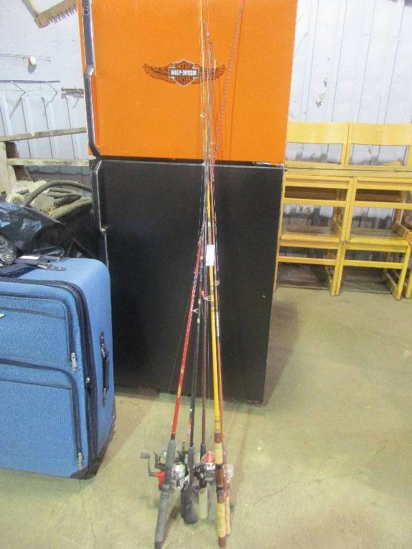 lot 86 image: Rods & Reels
