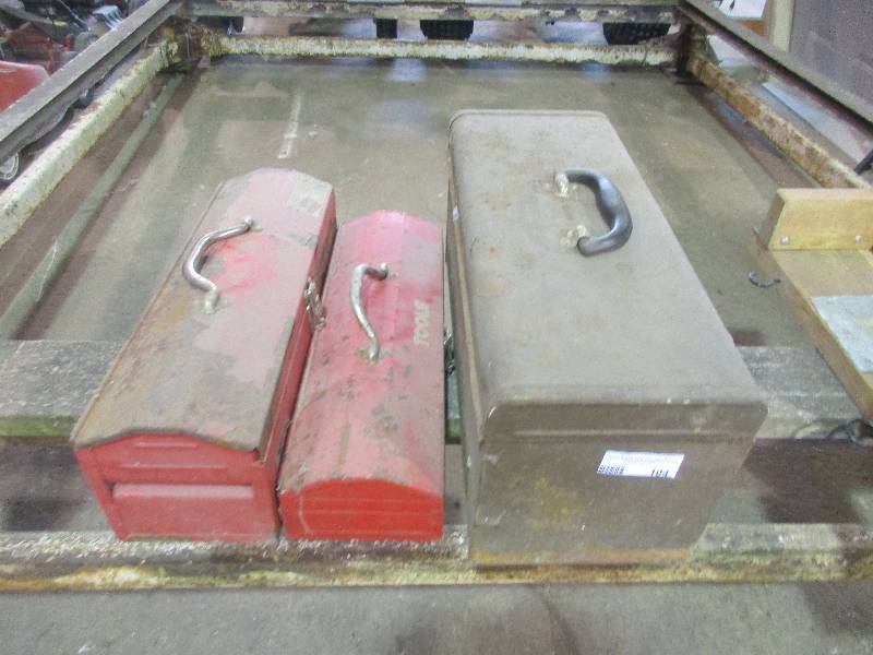 lot 104 image: Toolboxes