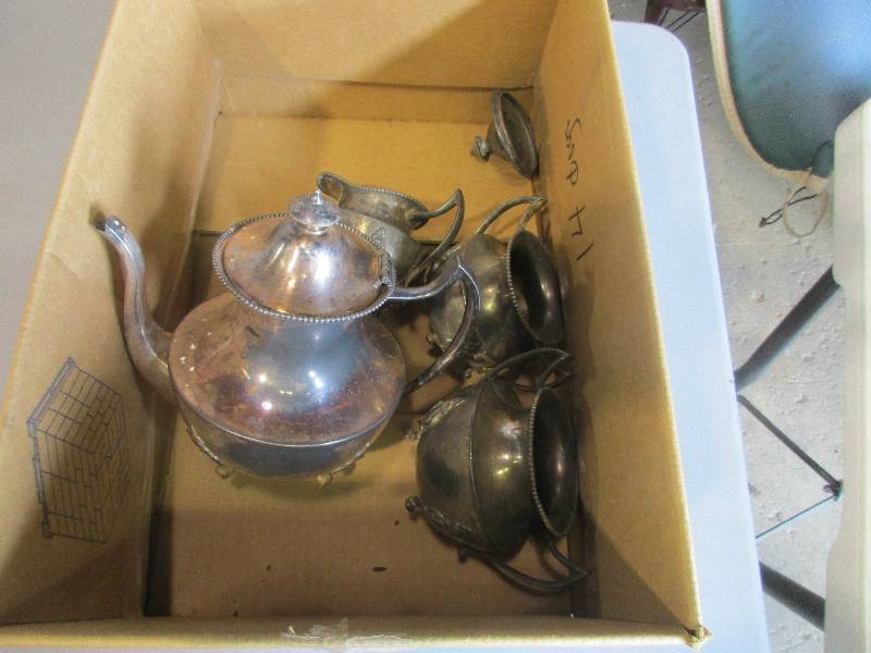 lot 147 image: Silver
