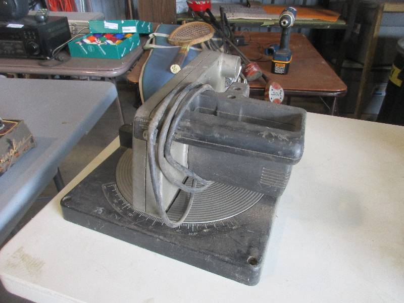 lot 162 image: Chop Saw