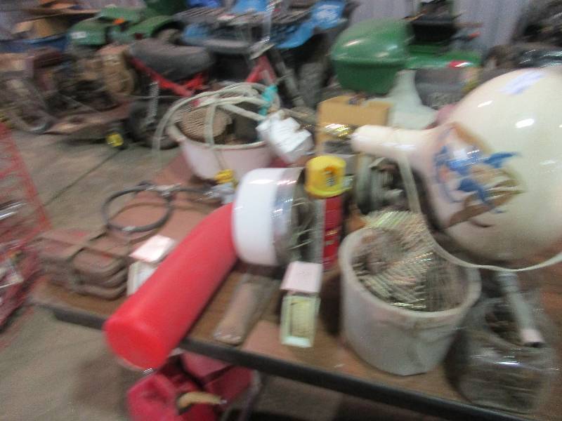 lot 190 image: Misc lot