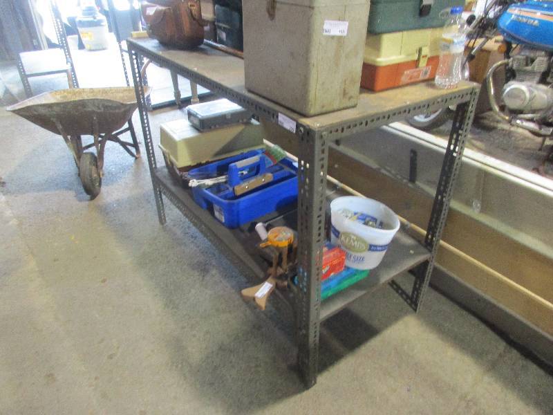 lot 200 image: Shelf unit