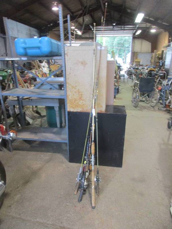 lot 219 image: Rods & Reels