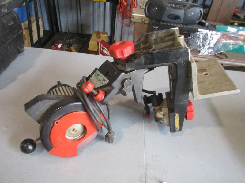 lot 249 image: Chainsaw chain grinder