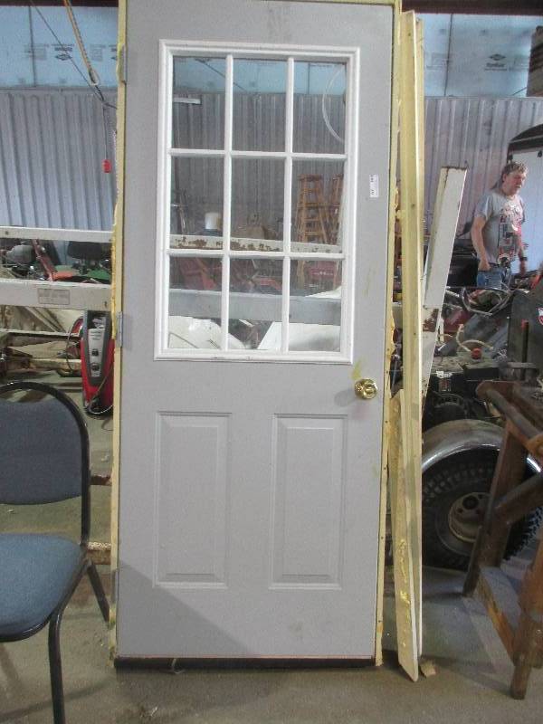 lot 270 image: Exterior door