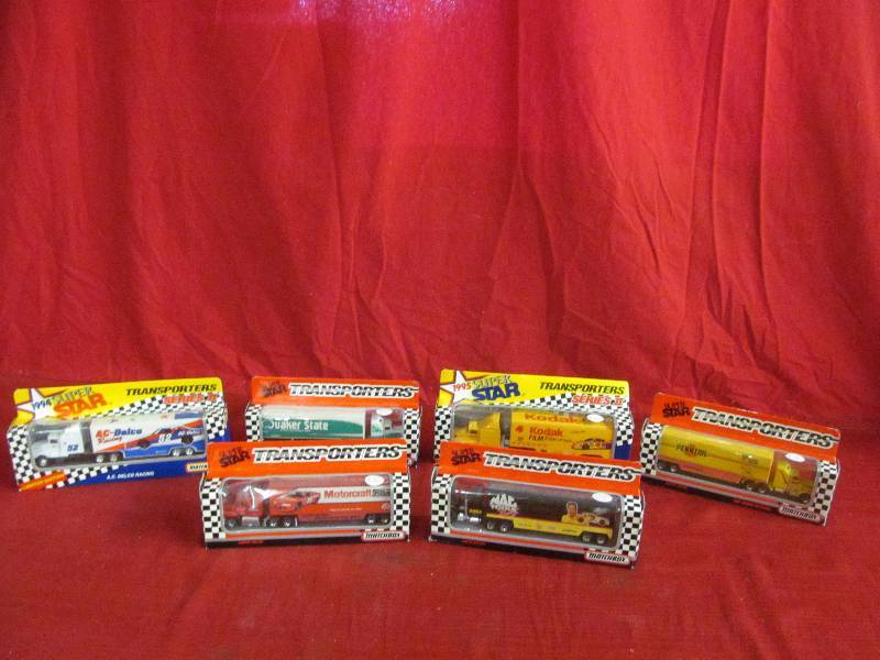 lot 12 image: matchbox