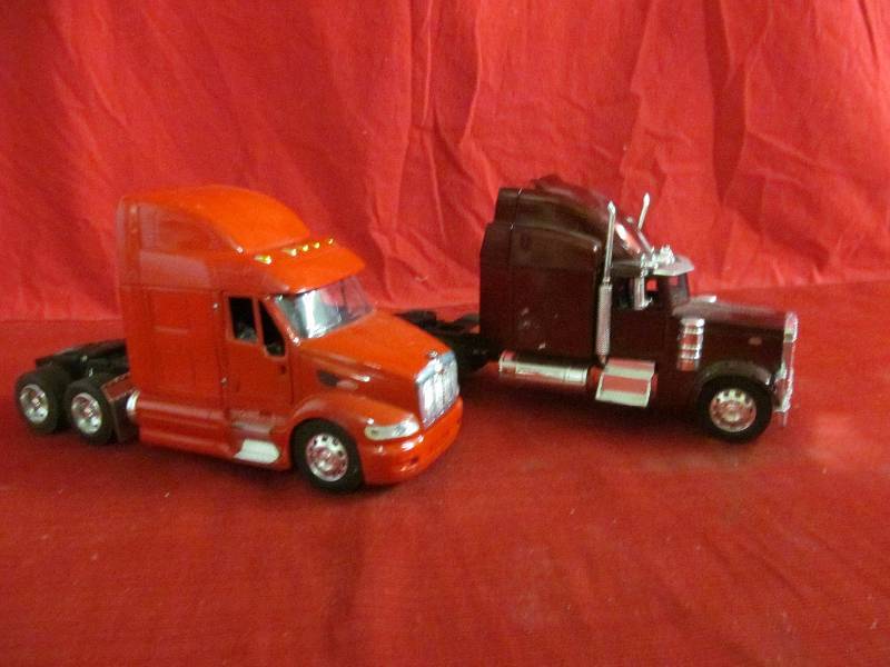lot 13 image: toy truck