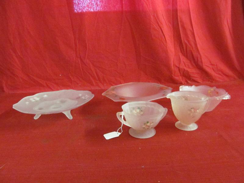 lot 75 image: glassware