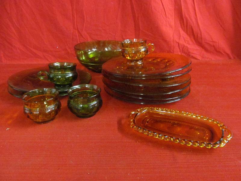 lot 104 image: glassware