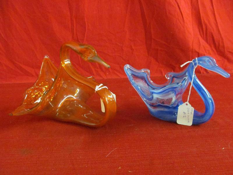 lot 145 image: glassware
