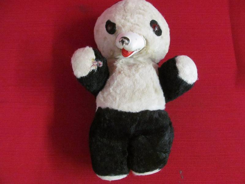 lot 172 image: toys