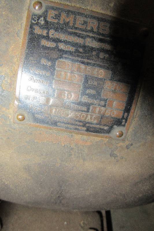 lot 23 image: 3 H.P. Electric Motor.. Single Phase.. Untested