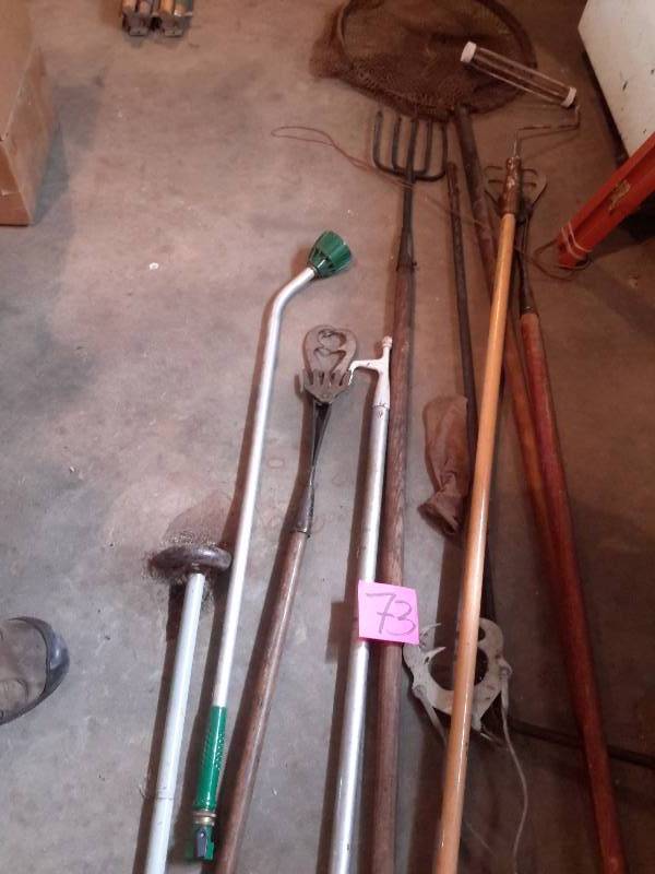 lot 73 image: Lot of pole tools as pictured