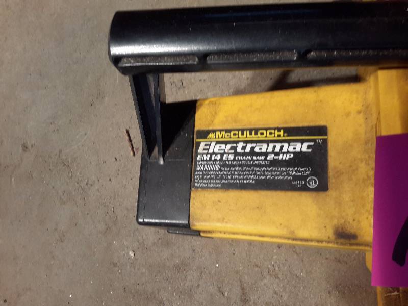 lot 120 image: McCullough Electramac Electric Chain Saw.. Tested and works