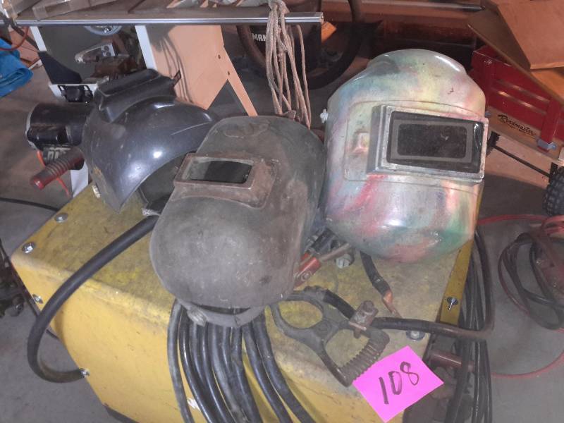 lot 108 image: Sureweld, Welder.  This works