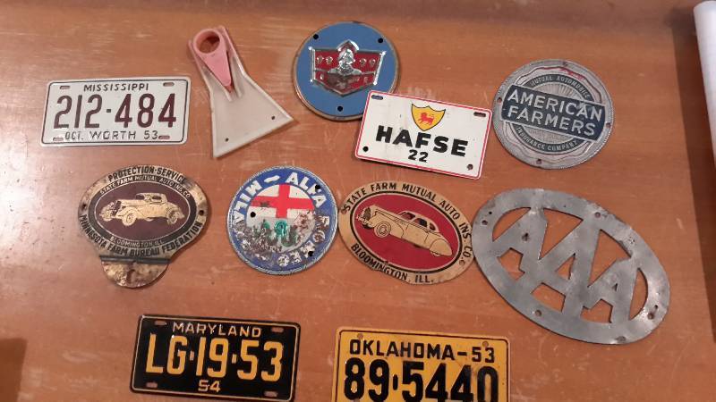 lot 170 image: Misc. Large and small license plates as pictured
