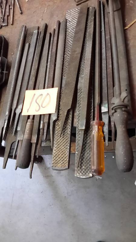 lot 180 image: Lot of files and rasps