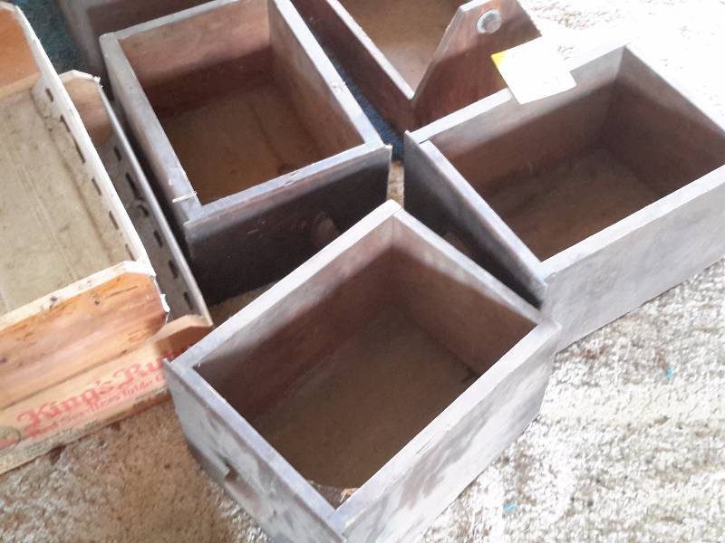 lot 239 image: Lot of Misc. Vintage Boxes.. Wood Duck House, Wood tool box