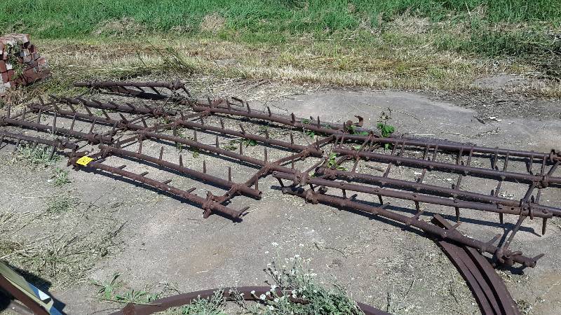 lot 261 image: 3 section smoothing harrow