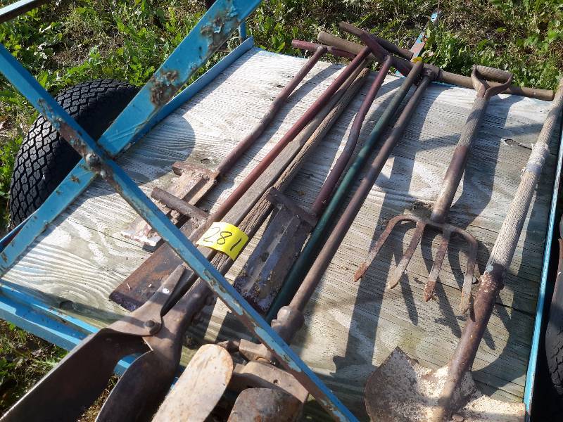 lot 281 image: Tree planting Setup.. Includes Cart, Water Barrels and hand tools