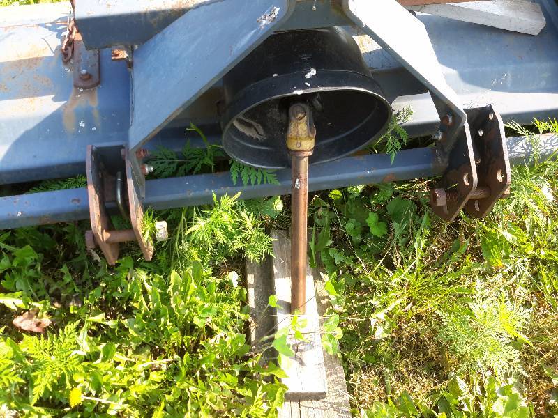 lot 277 image: Buhler 60 in utility tiller