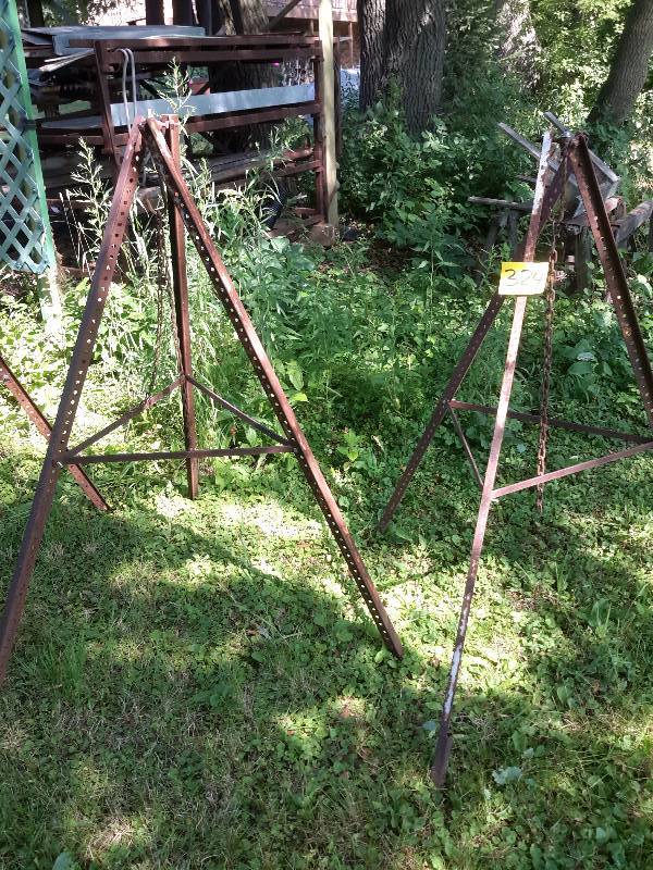 lot 324 image: 2, Tripod hanging pot stands for over campfire