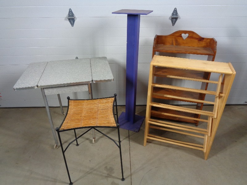 lot 110 image: Take What You Want Furniture