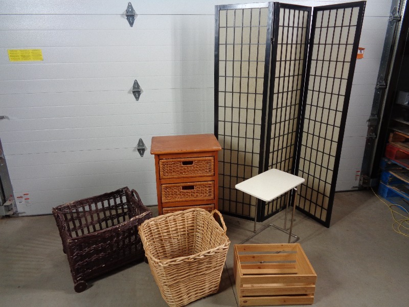 lot 112 image: Take What You Want Furniture