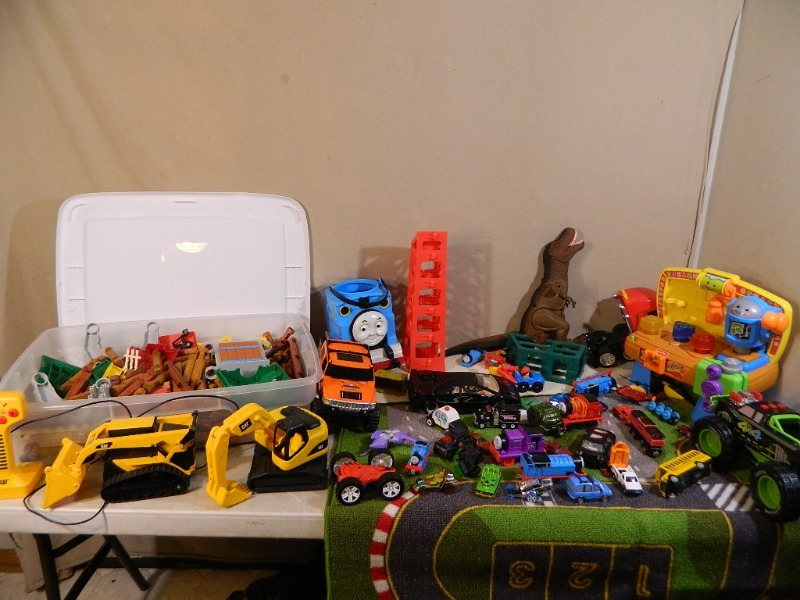 lot 202 image: Log Blocks, Cars, Toys