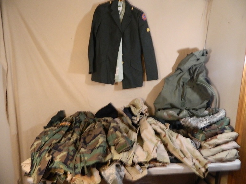 lot 16 image: Large Lot of Assorted Military Clothing