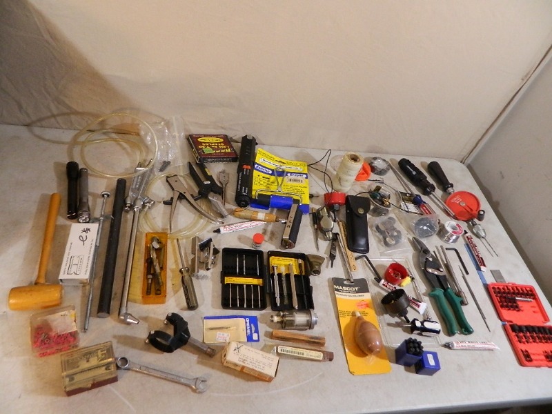 lot 62 image: Buck Knife Honemaster, Specialty Tools, Hand Tools, Etc
