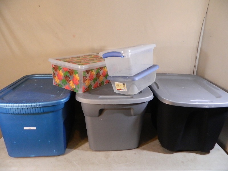 lot 79 image: 6 Totes with Lids