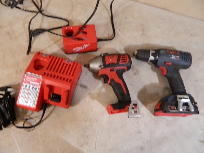 lot 85 image: Bosch and Milwaukee Tools