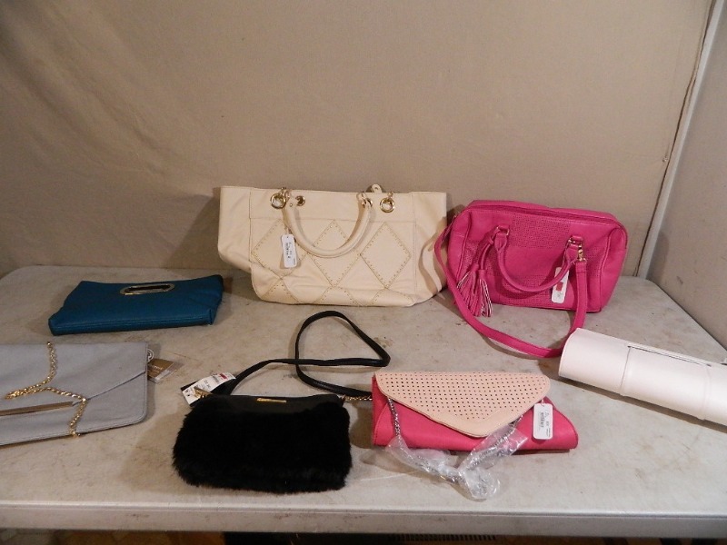 lot 99 image: New with Tags Purses