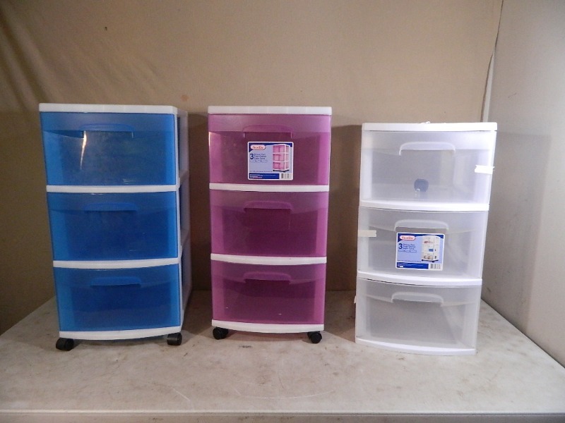 lot 150 image: 3 Drawer Organizers