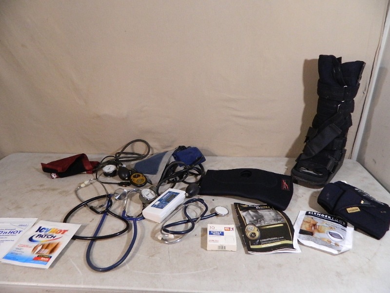 lot 169 image: Health Items
