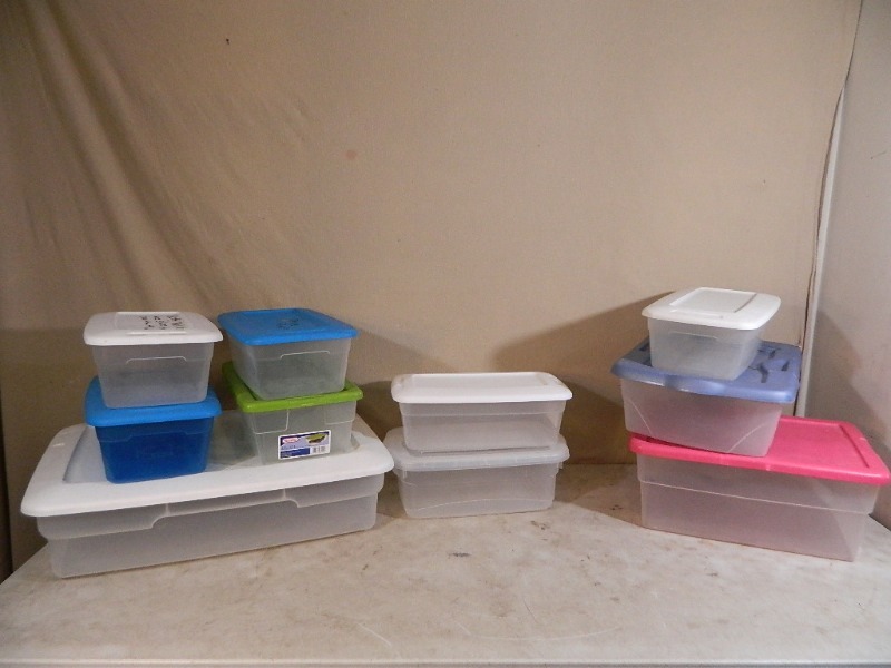lot 178 image: 10 Assorted Totes