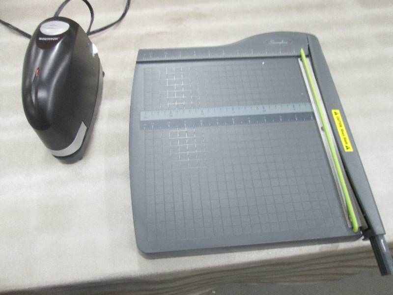 lot 64 image: Light Weight Paper Cutter, Electric...