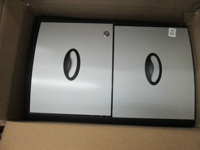 lot 68 image: Locking 2 Drawer Plastic File ...