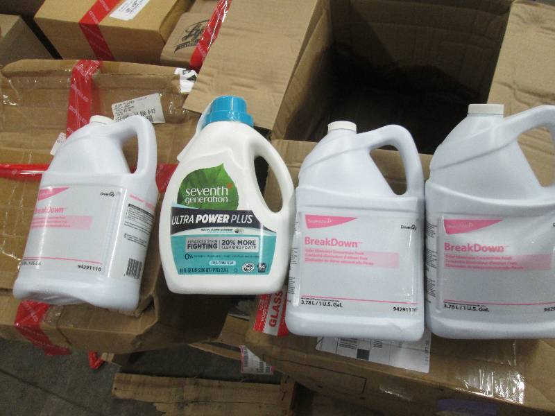 lot 76 image: 3 Gallon BreakDown Odor Eliminator,...