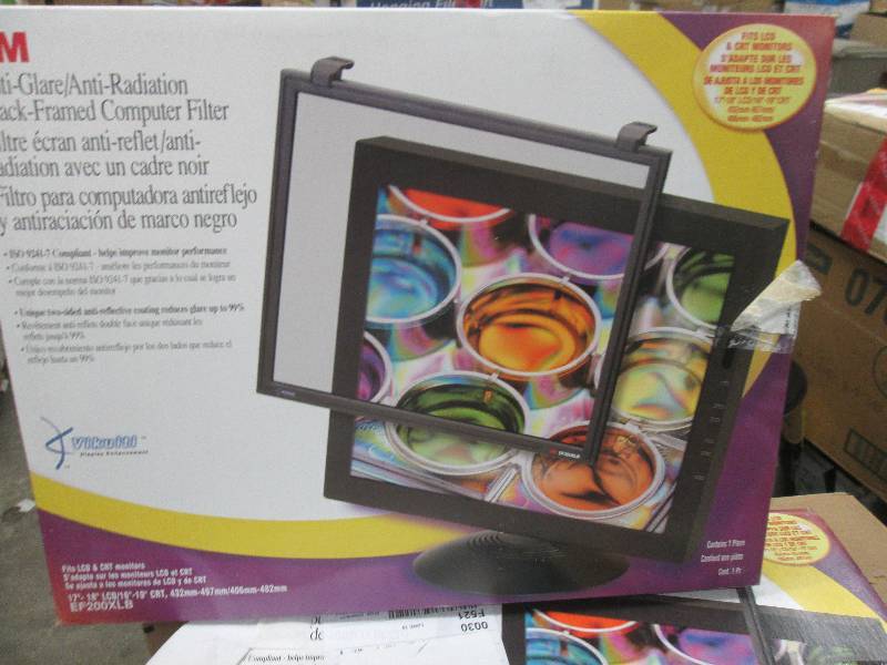 lot 99 image: 3M Executive Computer Filter Black ...