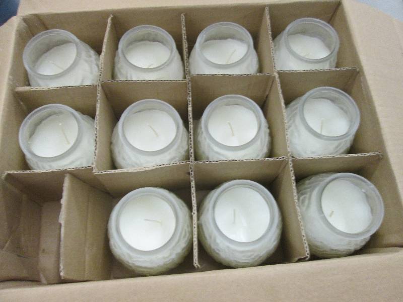 lot 110 image: Lot of 19 Victorian Candles in Fros...