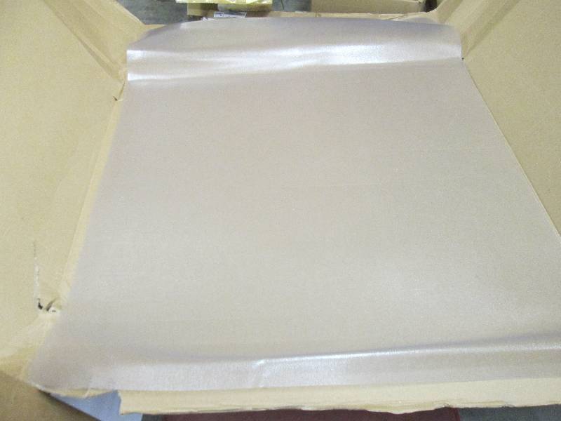 lot 129 image: Chair Mat Floor Protector 46 x60 ...
