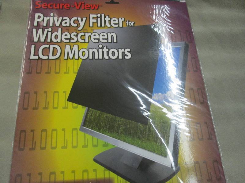 lot 135 image: Kantek Secure View LCD Privacy Filt...