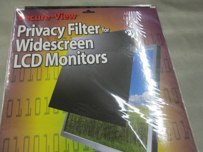 lot 136 image: Kantek Secure View LCD Privacy Filt...