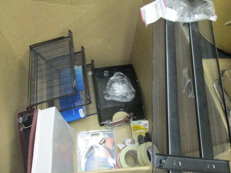 lot 192 image: Metal Mesh 3 Tier Organizer & Shelf...