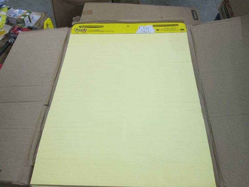 lot 230 image: Post-it Easel Pads Self-Stick Easel...
