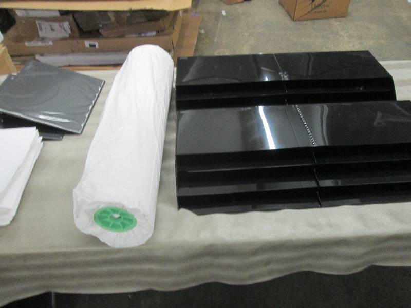 lot 253 image: 2 Binders, 2 Black Organizers- dama...